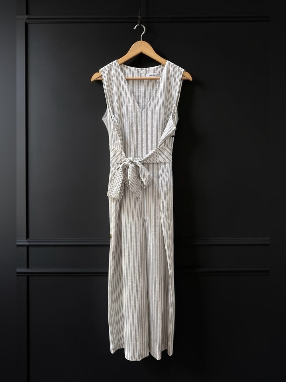 NWT Calvin Klein Women’s Grey White Pinstripe Jumpsuit with Tie Waist! Size 12!